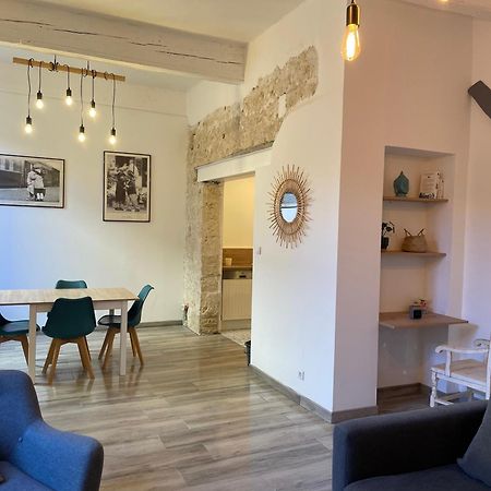 Appartement Coquet Dans Le Centre De Mèze Exterior foto